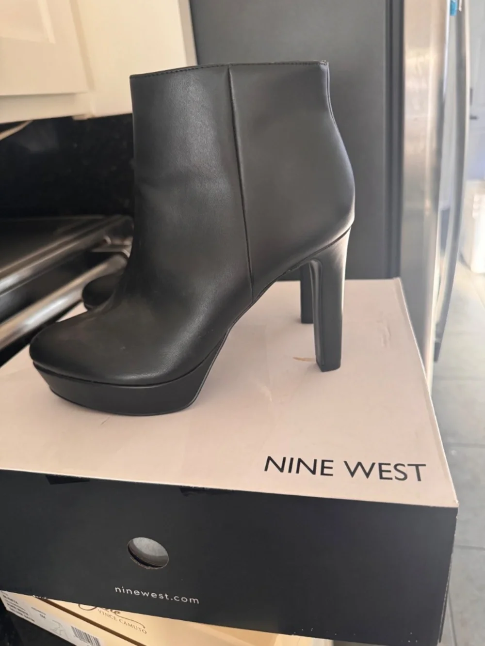 Nine West black size